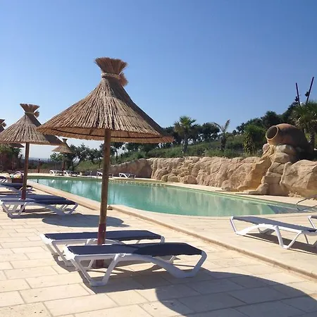 Team Holiday - Camping Mer Et Camargue 4* Calvisson