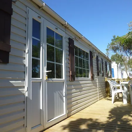 Team Holiday - Camping Mer Et Camargue Calvisson
