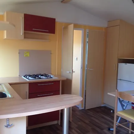 Kemping Team Holiday - Camping Mer Et Camargue Calvisson