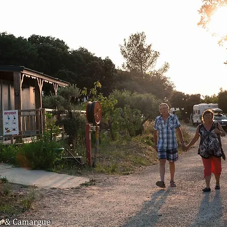 Kemping Team Holiday - Camping Mer Et Camargue Calvisson