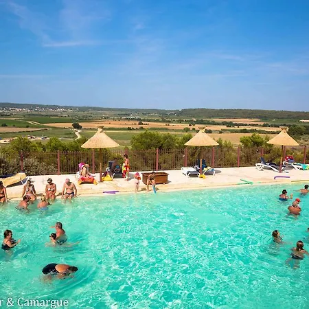 Kemping Team Holiday - Camping Mer Et Camargue 4*