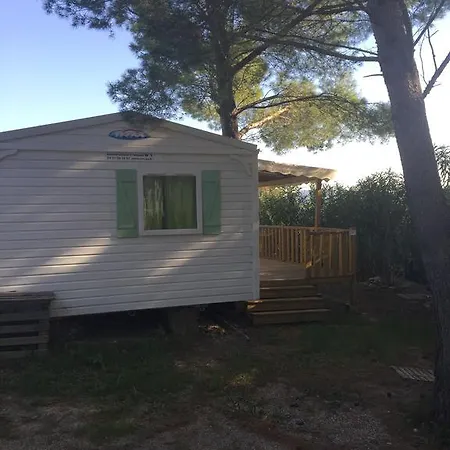 Team Holiday - Camping Mer Et Camargue 4* Calvisson