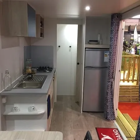 Team Holiday - Camping Mer Et Camargue 4*